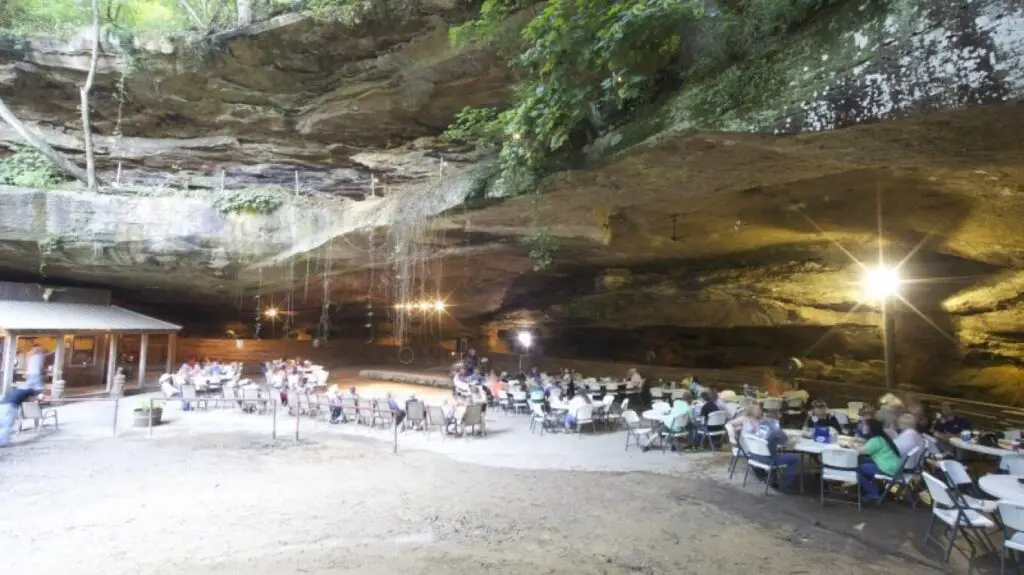  Rattlesnake Saloon, Tuscumbia, Alabama